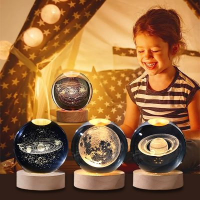Świecąca 3D Kryształowa Kula z Motywem Astronomicznym | LUMABALL